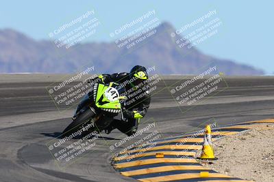 media/Feb-04-2024-SoCal Trackdays (Sun) [[91d6515b1d]]/8-Turn 12 (115pm)/